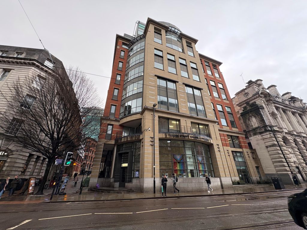 Chapel Walks, Artmax, c PNW