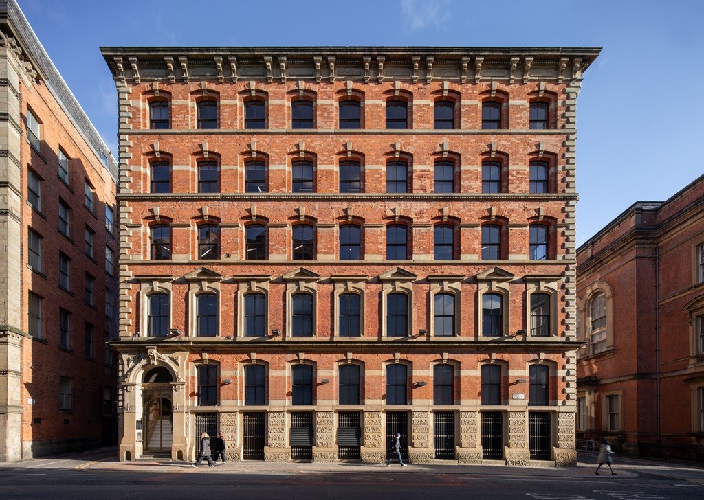 Princess Street Manchester, Yakel, p Space PR