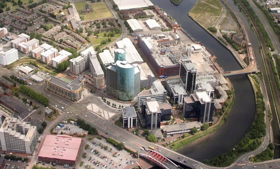 111 Taylorson Street South