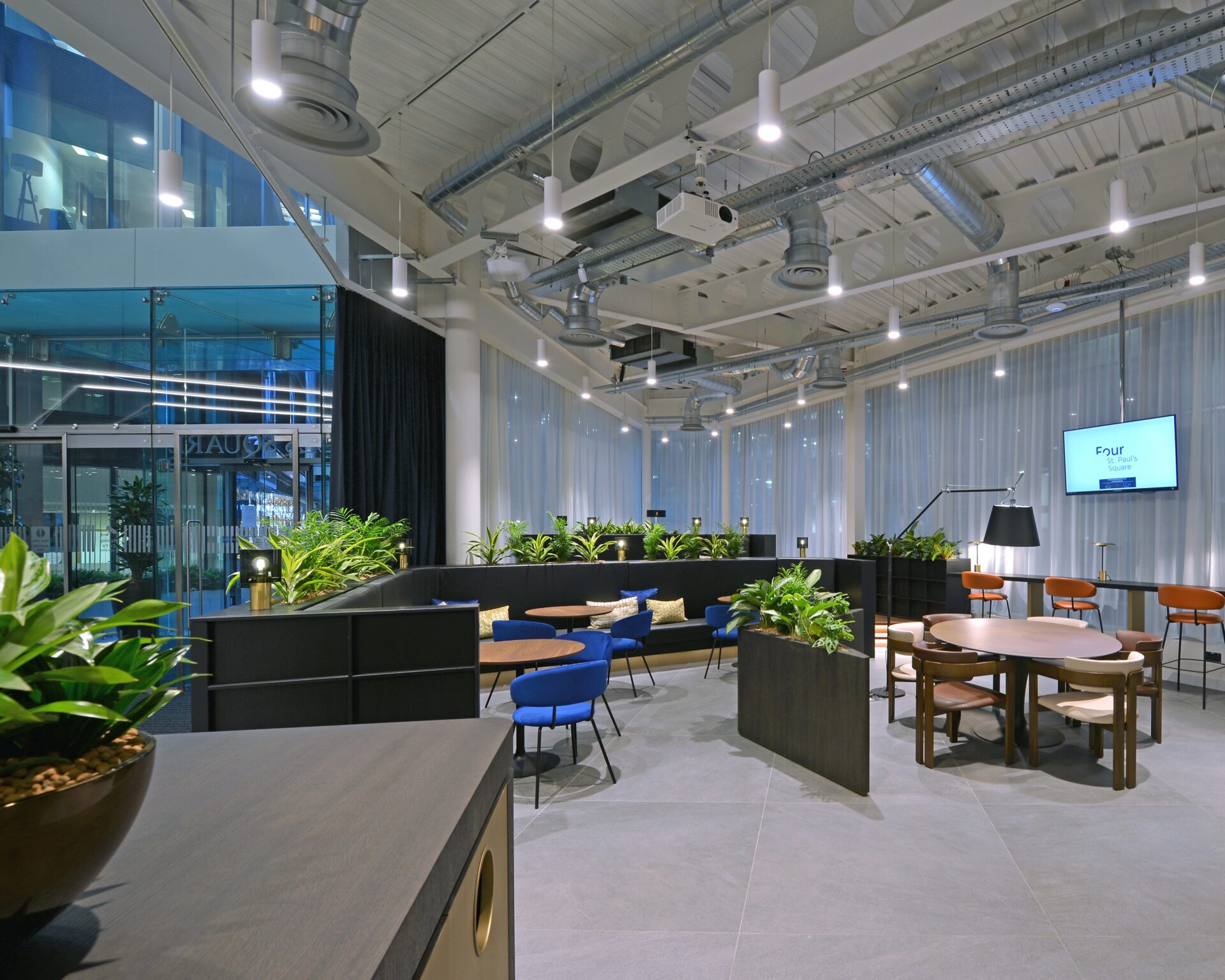 St Paul's Sq, Arterior solutions, p via Roland Dransfield ()