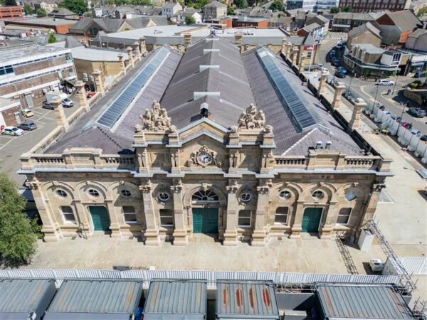 Accringtontownsquare p influential Accringtontownsquare p influential