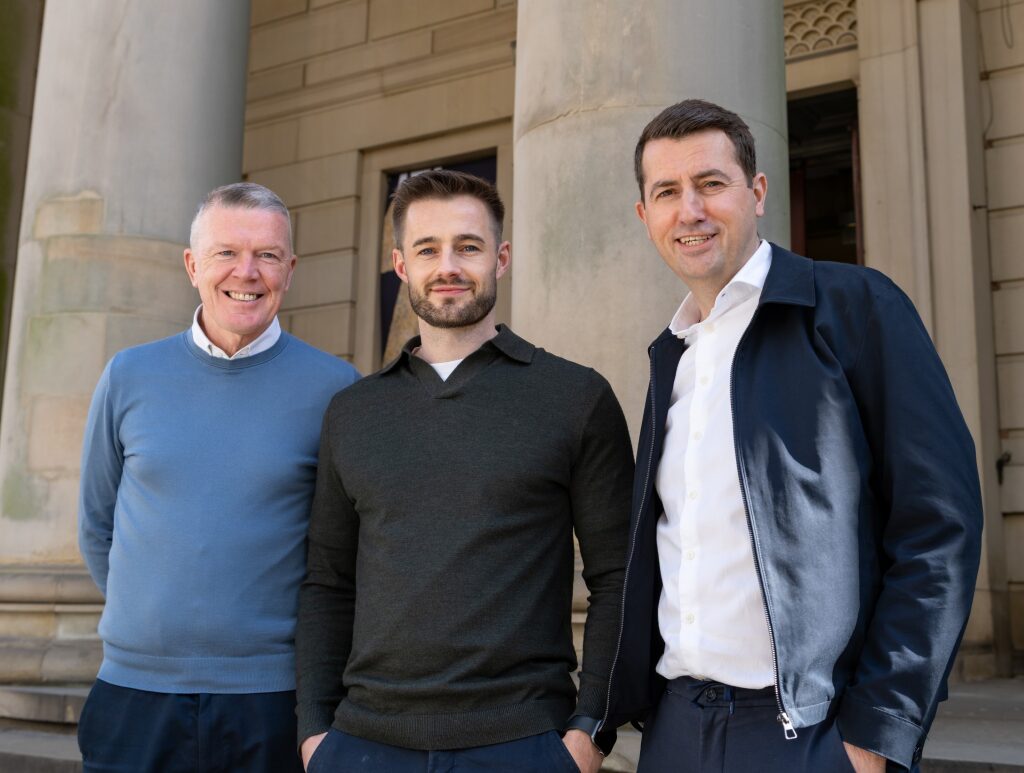 Andrew Cowell, Josh Hancock, Will Lewis, OBI, p RDPR