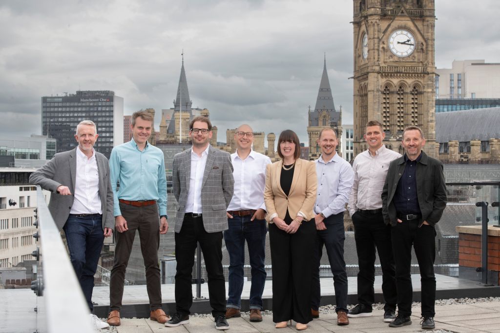 Andy Rainford, Phil Hepworth, Mark Turner, Peter Bartley, Danielle Purves, Alex Southall, Eamon O’Hara, Alan Lamb, AEW, p Luma Marketing