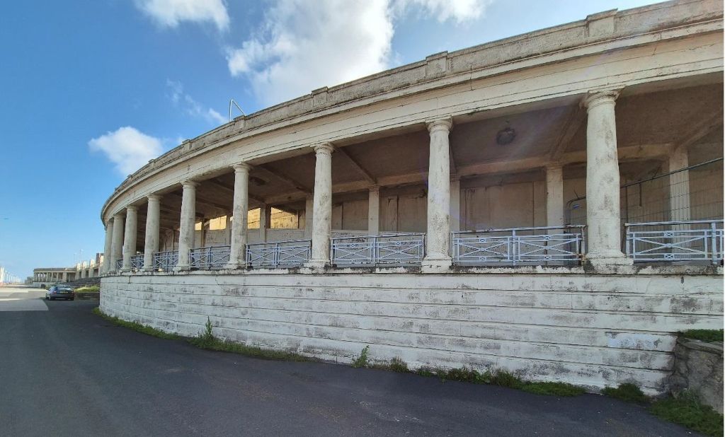 Blackpool Colonnades, Blackpool Council, p Blackpool Council