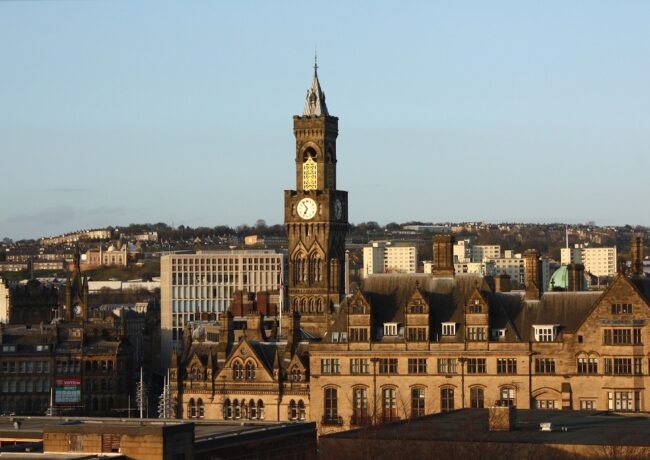 Bradford City Hall, c Neil Turner on Flickr, via CC BY SA . bit.ly SLASH MVQefT
