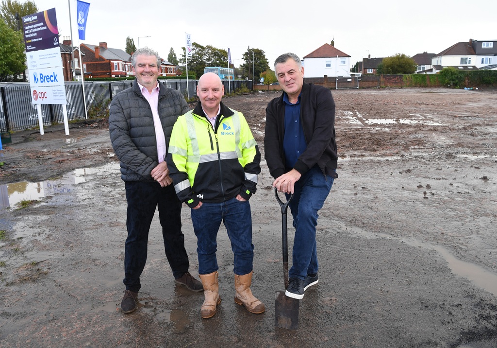 Chris Bowen, Phil Dolan and Ian Byrne MP, Boundary Roby, p Freshfield