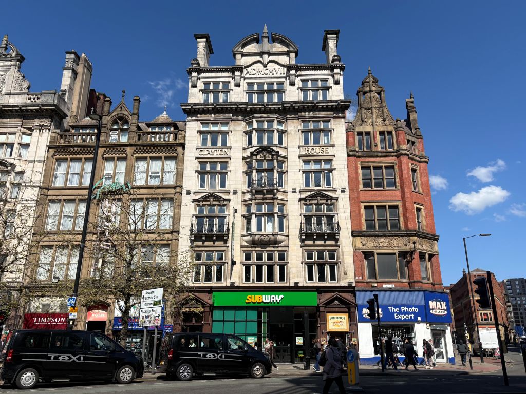 Clayton House, T&M Investments, c PNW