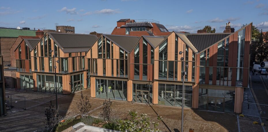 Coachworks Arcade Chester Northgate p.Inform Comms