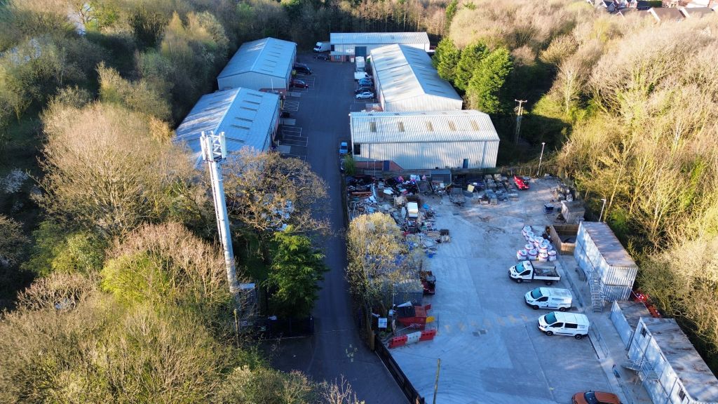 Cowling Business Park, Tandem Investments, p Tandem