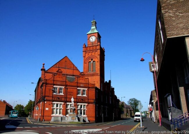 Earlestown town hall c Steve Daniels via CC BY-SA 2.0