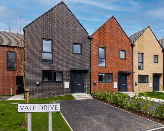 FCHO West Vale , Caddick, p via TruthPR