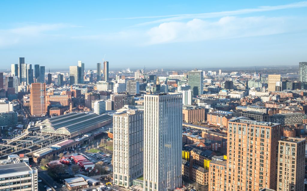 Fairfax, Round Hill Capital, p FTI Consulting