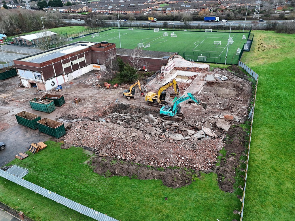 Freeley Woodchurch p CM Experts