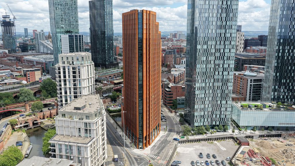 Fusion Deansgate , Fusion Group, p Domis