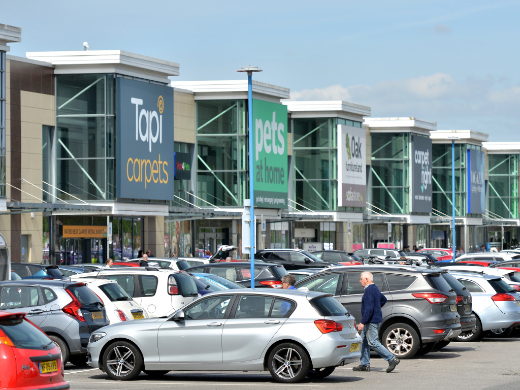 Junction Nine Retail Park, Derwent Group, p Dela PR