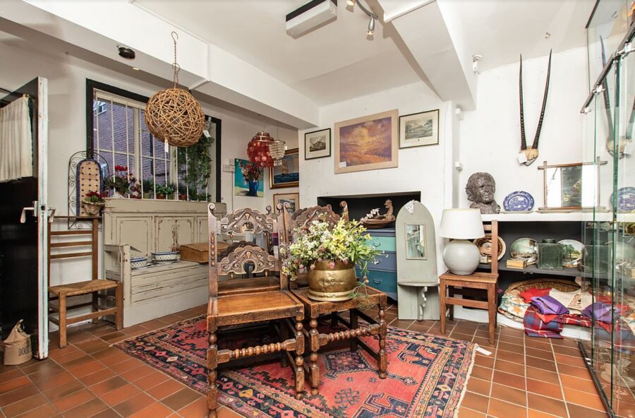 Knutsford Antiques 2