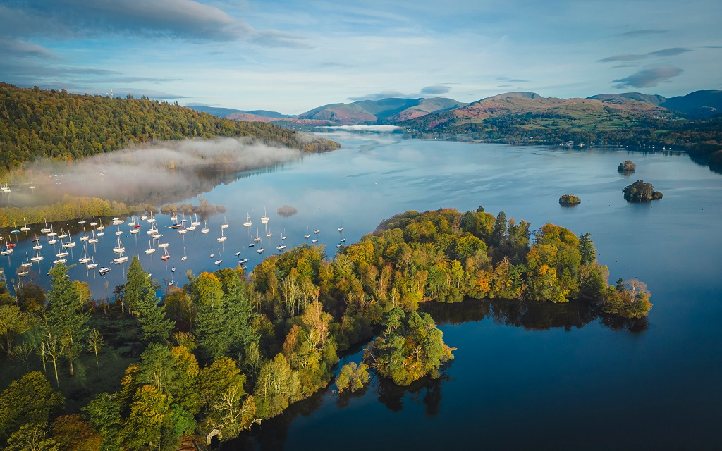 Lake Windermere, c Jonny Gios on Unsplash