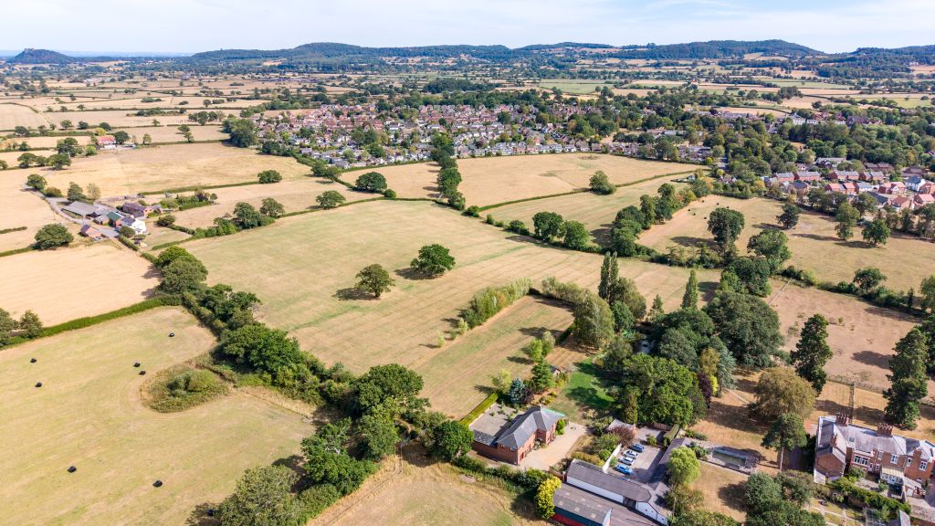 Land north of Chester Road, Muller Property Group, p Muller Property Group