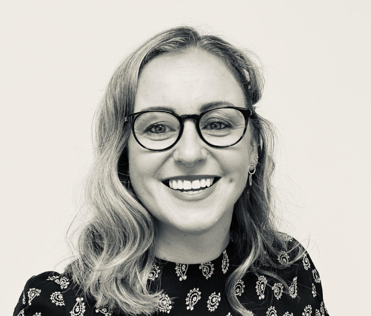 Laura Sherliker, Fairhursts, p Fairhursts