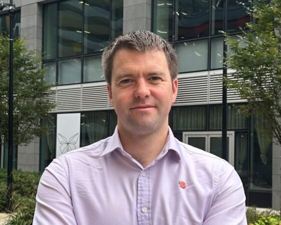 Lawrence Myatt, Muse, p via Muse