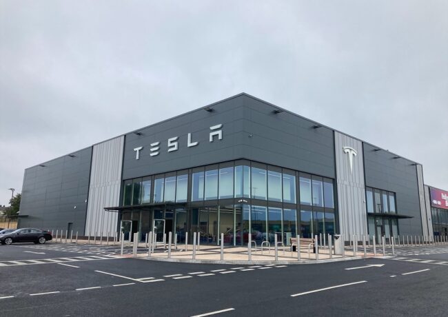 Liverpool Shopping Park Tesla, Derwent Estates, p Dela PR