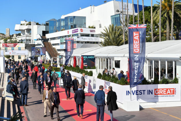 MIPIM 2019 ATMOSPHERE OUTSIDE VIEW
