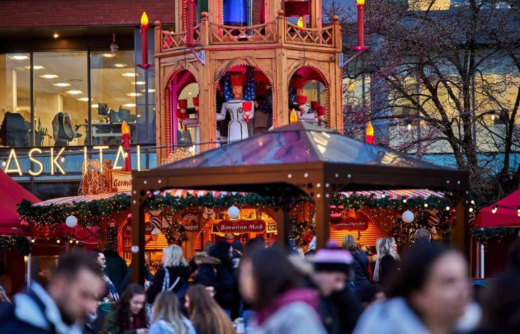 Manchester Christmas Markets, MCC, p Freshfield