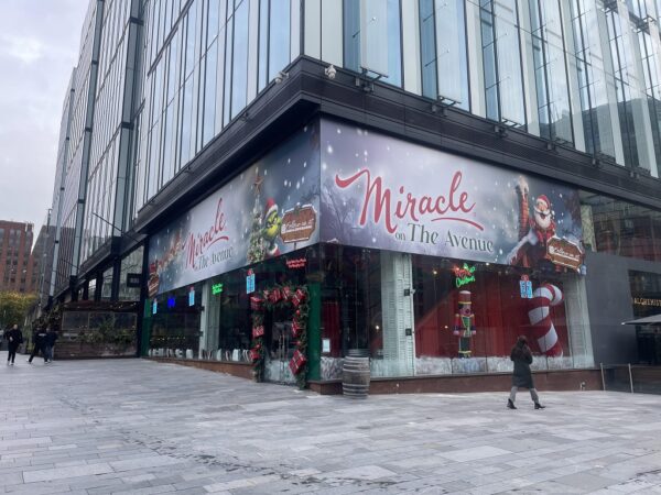 Miracle on the Avenue, c PNW