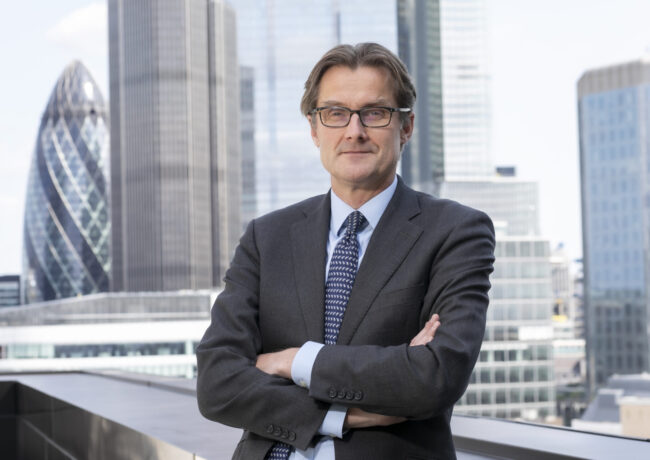 Nick Montgomery, Schroders, P, Schroders