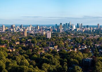 ONLY FOR USE ON LEXINGTON ARTICLE, Manchester Skyline, p Lexington