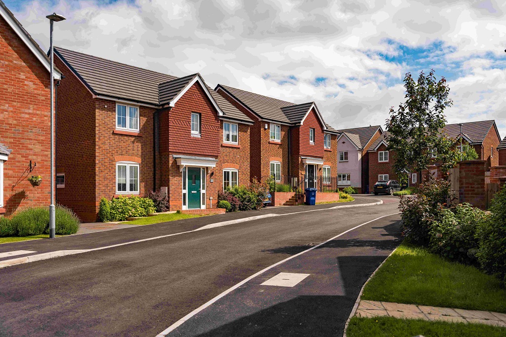 Octel Sports Club, Elan Homes, p Royal Pilgrim