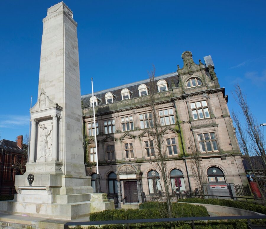 Old Post Office and Cenotaph, Preston