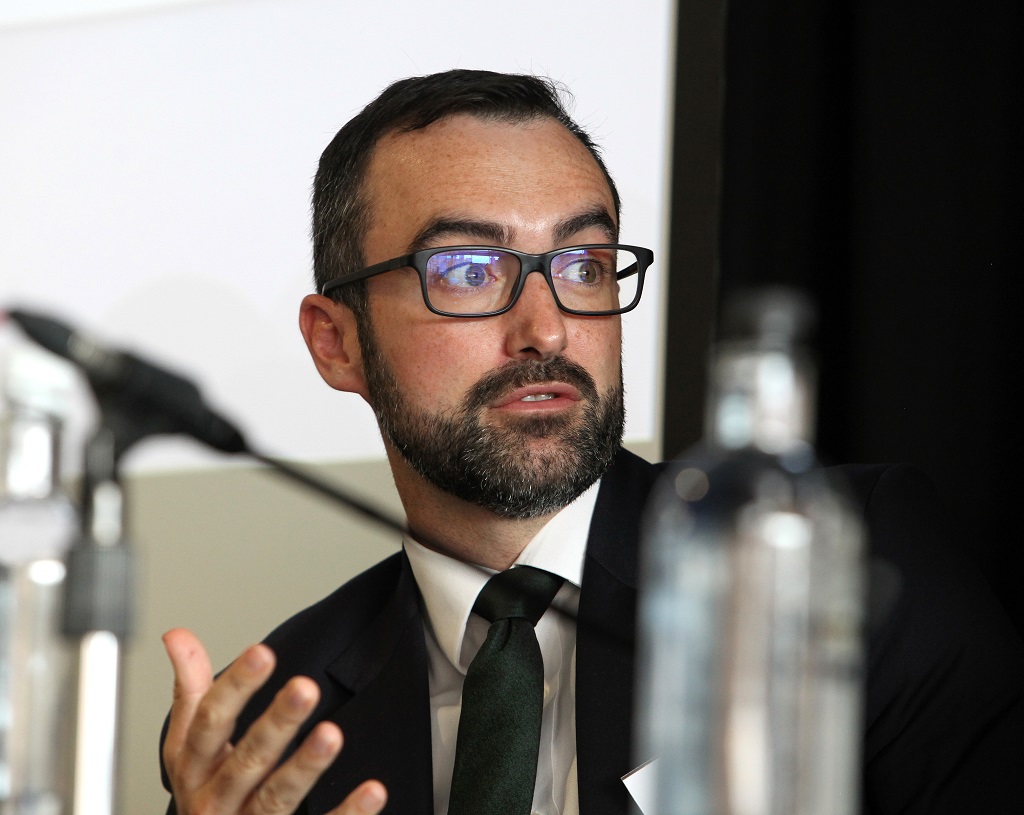 Tom Prescott, Barker Proudlove