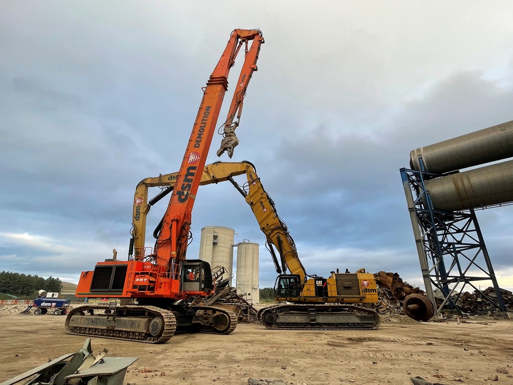 Peel and DSM Demolition Fiddlers Ferry s Font Comms