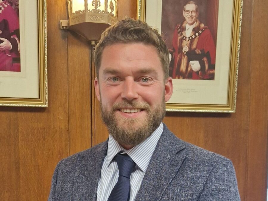 Phil Eckersley, Conservative Party, p Conservative Party