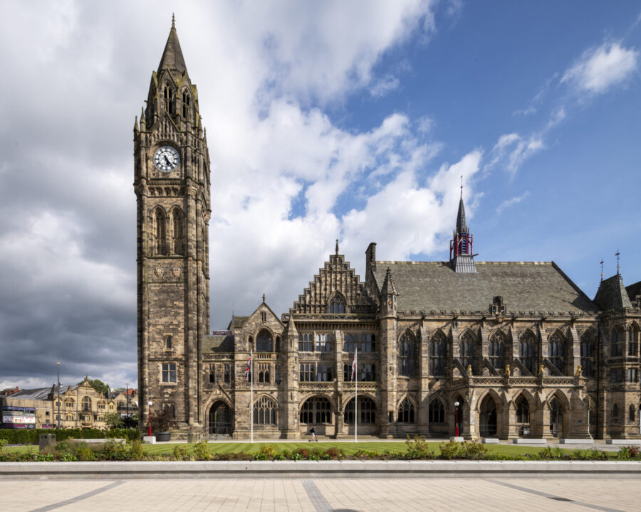 Rochdale Town Hall (c) James Newton