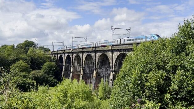 Sankey Viaduct, p Network Rail