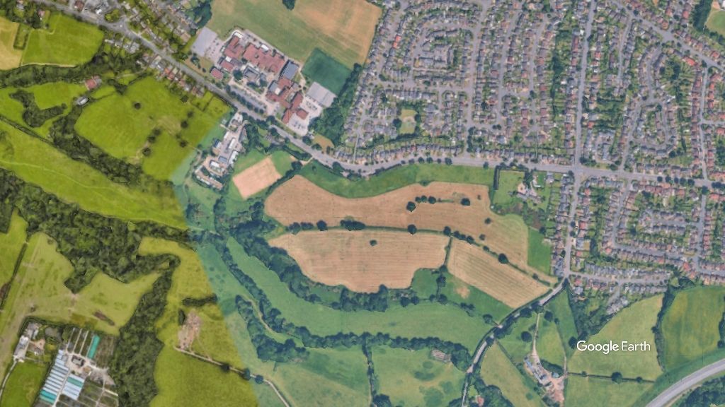 South of Jacksons Lane, Bellway, c Google Earth snapshot