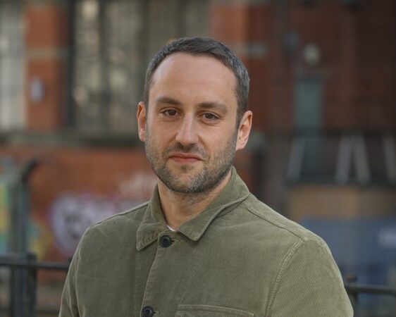 Steve Thomas, Muse, p via Muse