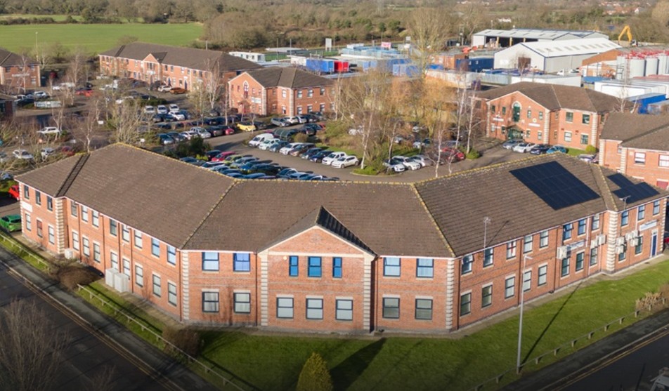 TELFORD COURT ELLESMERE PORT P JLMCR