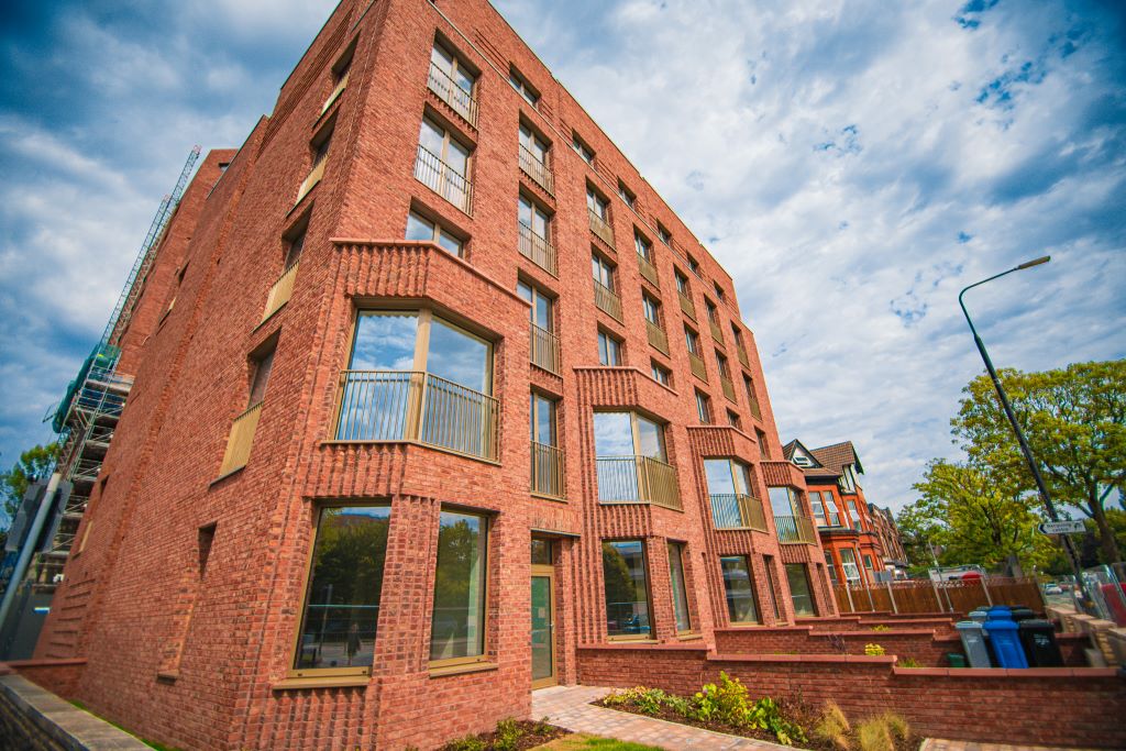 Trafford Gardens, Linear Irwell Valley, p Linear