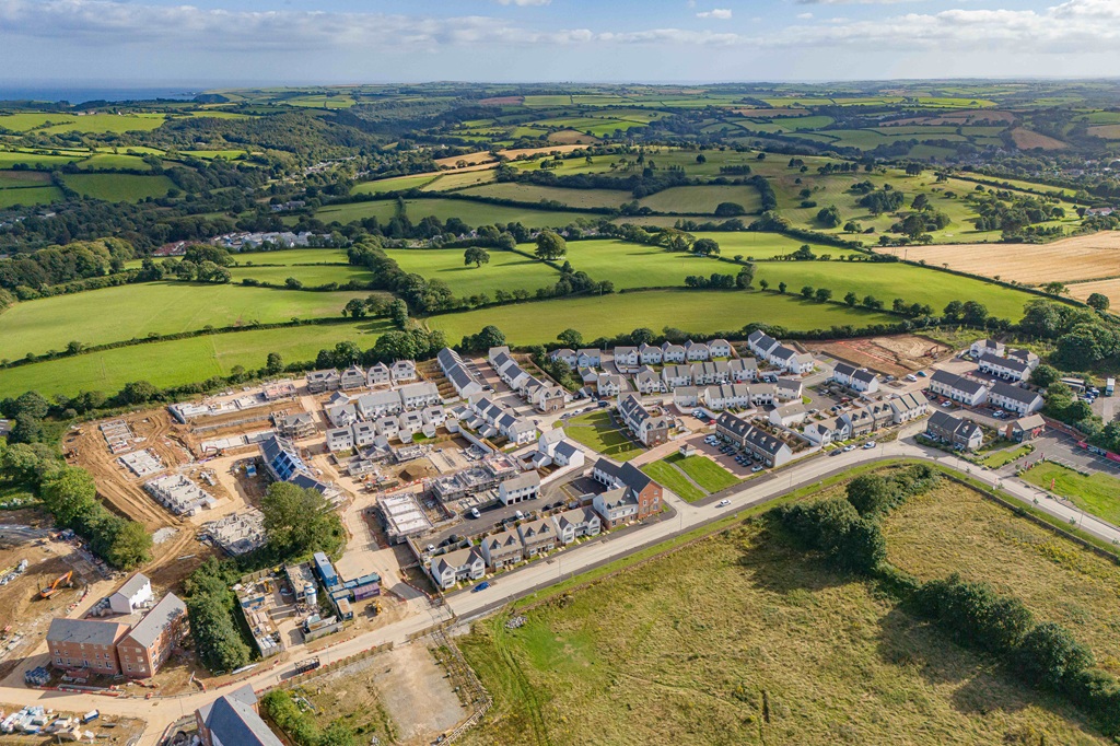 Wain Homes Higher Trewhiddle Street Scenes p Lloyds