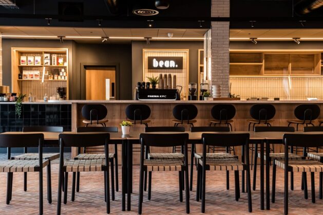 Jacskn House Sale Restaurant Business Lounge