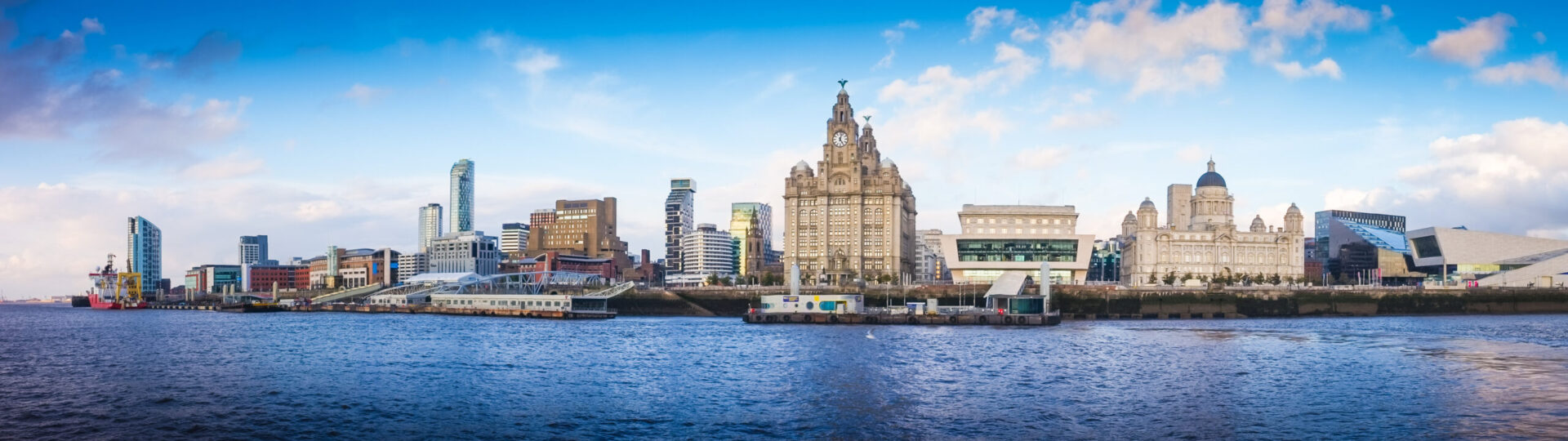 Panoramic,View,Of,Liverpool,Waterfront,,Including,Modern,Office,Buildings,And